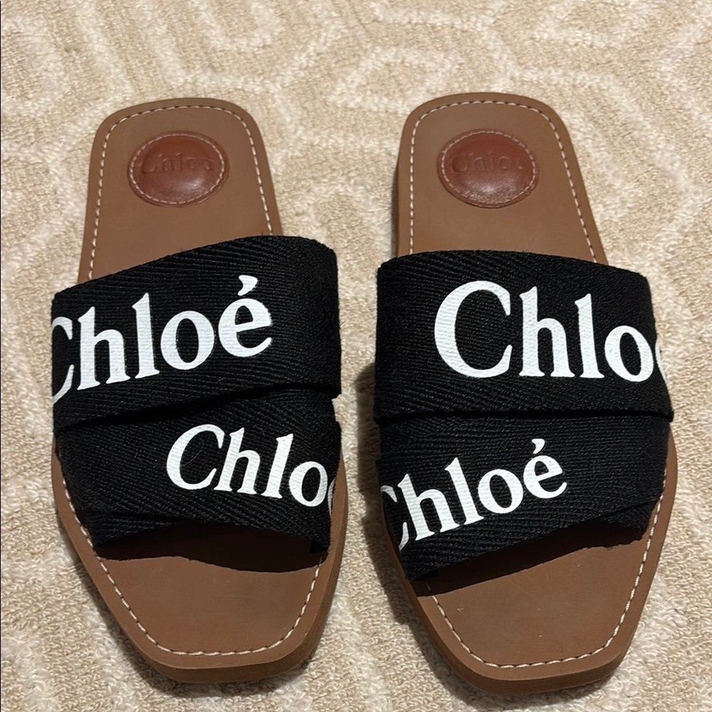 Chloé Black and White Sandals